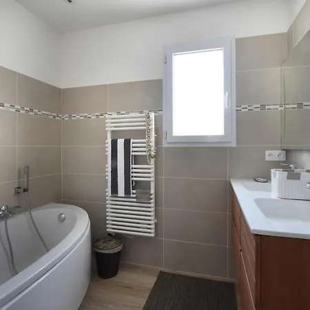 Villa 339 La Balinaise - Avec Piscine *